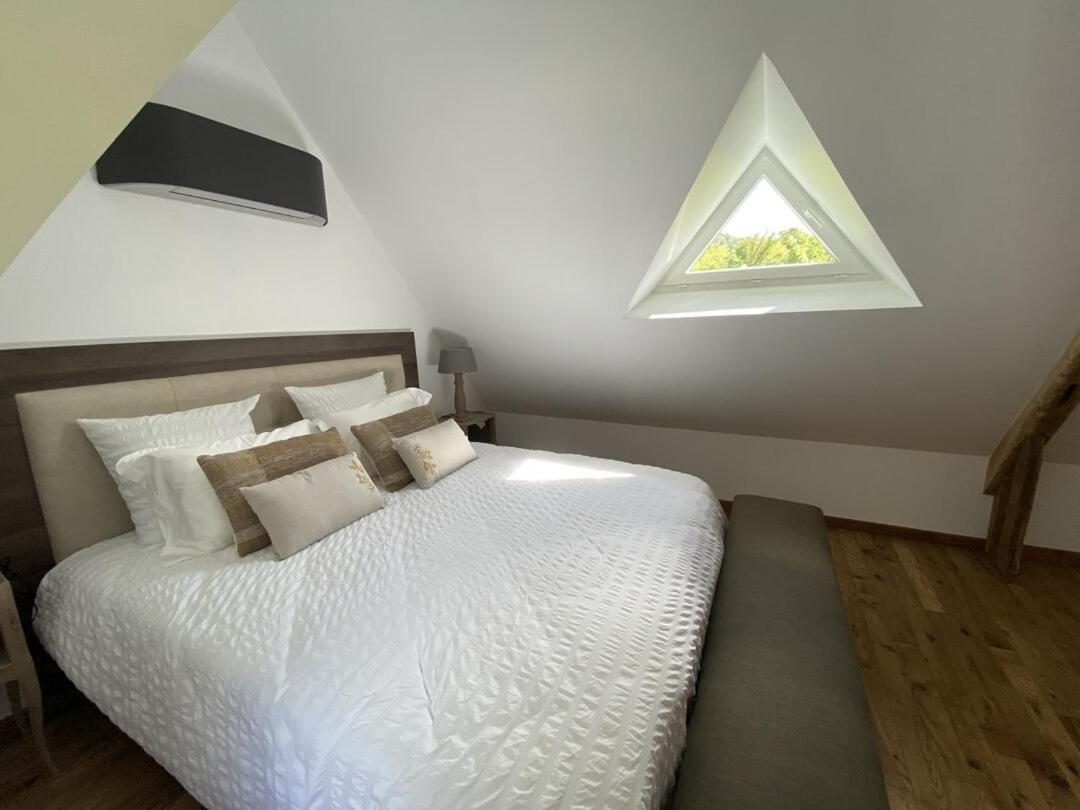 Le Domaine D'Angerville - Chambres D'Hotes Bilik gambar